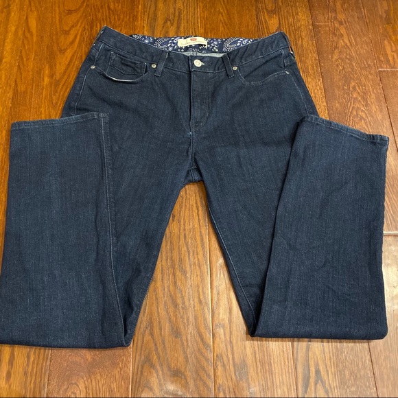 Levi's 525 Perfect Waist Straight Leg Jeans - Picture 5 of 8